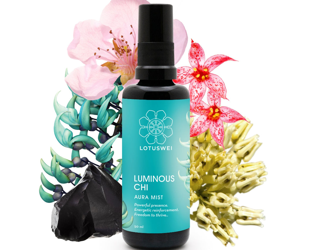 LuminousChi-50mlmist_flowers_1.jpg